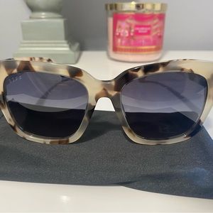 Diff Bella Sunglasses